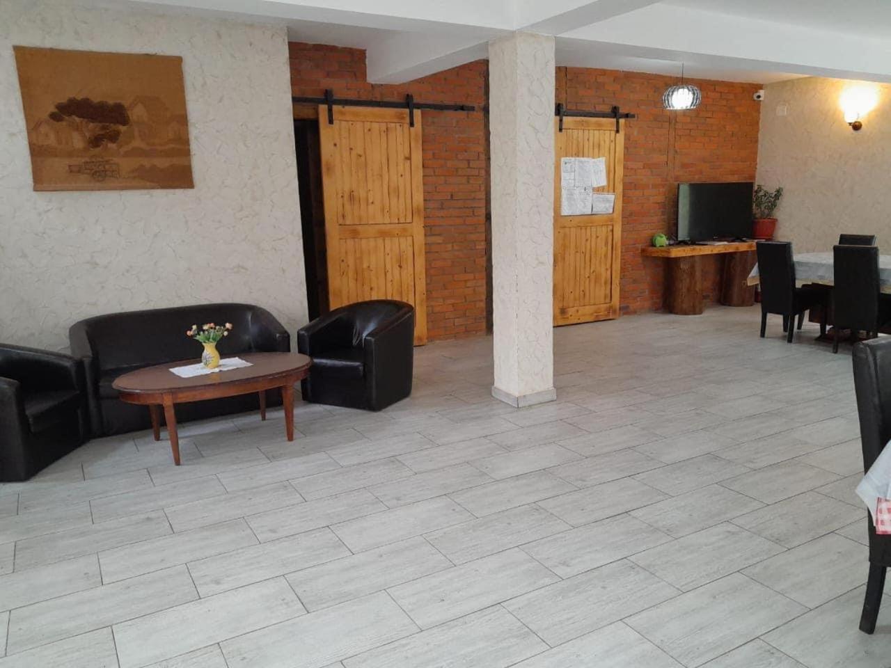 Hotel Casa Maria Moieciu C Moeciu De Sus Zewnętrze zdjęcie